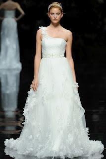 Barcelona Bridal Week 2013: PRONOVIAS 2013 Barcelona Bridal Week 2013: PRONOVIAS 2013
