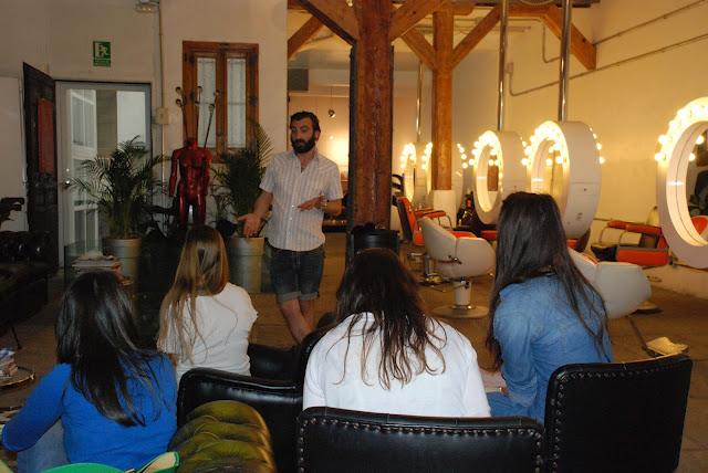 Taller de auto-peinado en Juan, por Dios! Taller de auto-peinado en Juan, por Dios!