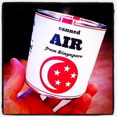 Aire de Singapure canned air from singapure