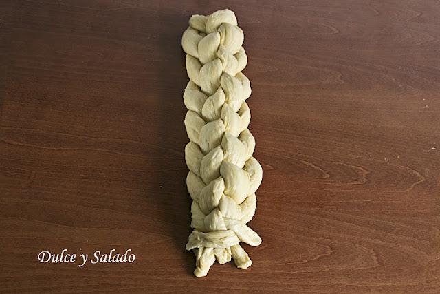 BRIOCHE TRENZADO CON CINCO CABOS (PASO A PASO) BRIOCHE TRENZADO CON CINCO CABOS (PASO A PASO)