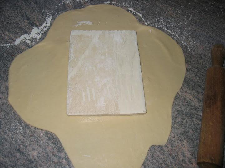 Croissant fácil con hojaldre comprado - Medialunas Croissant fácil con hojaldre comprado - Medialunas