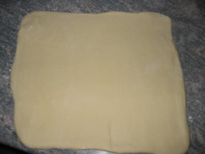 Croissant fácil con hojaldre comprado - Medialunas Croissant fácil con hojaldre comprado - Medialunas