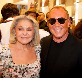 Michael Kors inaugura su primera tienda en Madrid con todo el Who is Who nacional. Michael Kors inaugura su primera tienda en Madrid con todo el Who is Who nacional.