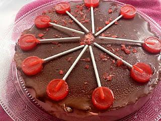 TARTA DE PIRULETAS CON PHILADELPHIA CHOCOLATE Y PETA-ZETAS