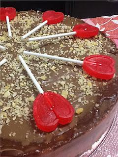 TARTA DE PIRULETAS CON PHILADELPHIA CHOCOLATE Y PETA-ZETAS