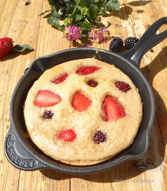 TORTITAS AMERICANAS CON FRUTAS TORTITAS AMERICANAS CON FRUTAS