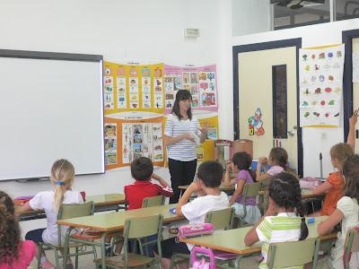 Visita de la escritora Ana Pomares al Colegio Gabriel Miró de Benidorm