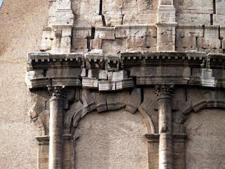 Restauración Arqueológica (Coliseo y Arco de Tito, Roma)