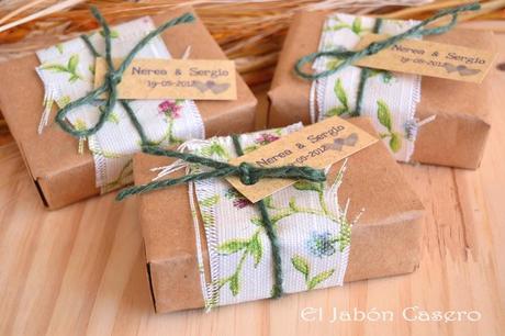 Jabones de Leche y Miel de Azahar. Detalles de boda campestre. Jabones de Leche y Miel de Azahar. Detalles de boda campestre.