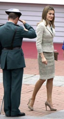 El estilo de Dña. Letizia en el Día de las Fuerzas Armadas 2012