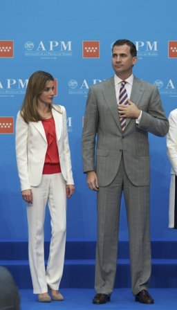 El estilo de Dña. Letizia en los Premios de la Asociación de la Prensa El estilo de Dña. Letizia en los Premios de la Asociación de la Prensa