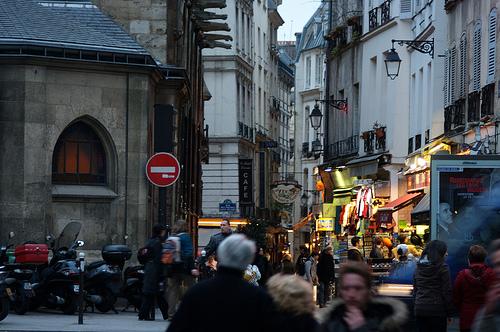 POR LA RUTA DE MARIO VARGAS LLOSA EN PARIS (1era parte)