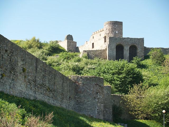 Castillo de Devín Castillo de Devín