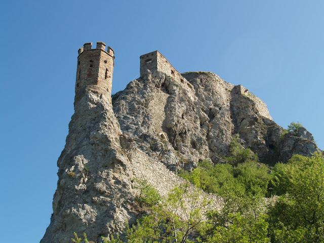 Castillo de Devín Castillo de Devín