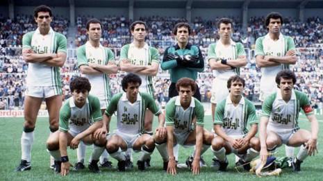 muyArgelia11 Fútbol y economías dirigidas: la camiseta estatal de Argelia en el Mundial ´82