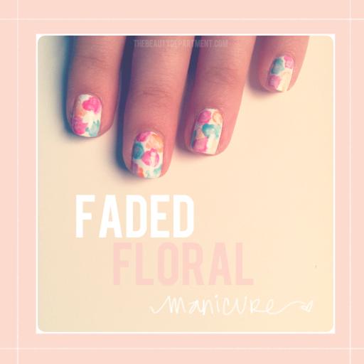 Summer pastel flowers in your NAILS