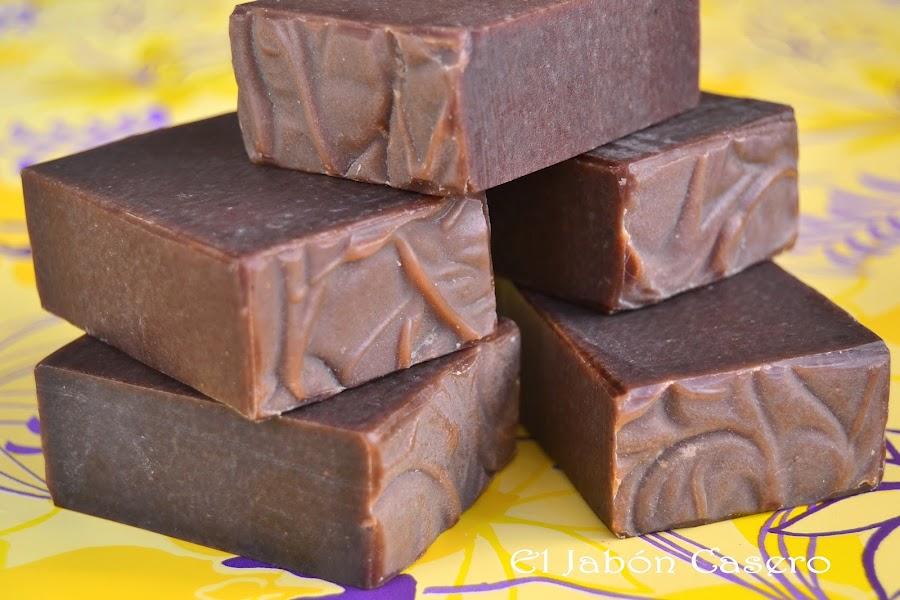 Detalles luminosos, jabones de Chocolate Detalles luminosos, jabones de Chocolate