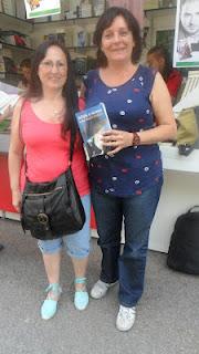 Feria del libro Madrid 2012. La crónica con fotos. Feria del libro Madrid 2012. La crónica con fotos.