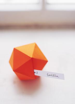 Diy y plantilla gratis: Cajas-polieadros para los regalos Diy y plantilla gratis: Cajas-polieadros para los regalos