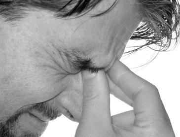 Identifican los primeros factores genéticos de riesgo de la migraña sin aura Identifican los primeros factores genéticos de riesgo de la migraña sin aura
