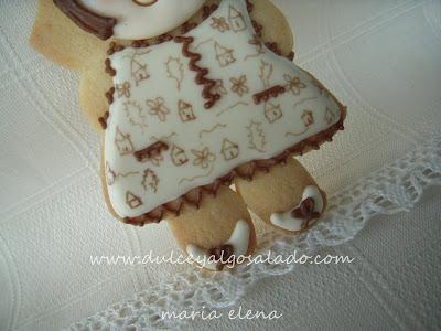 Galletas decoradas...niña conjuntito beige-marron