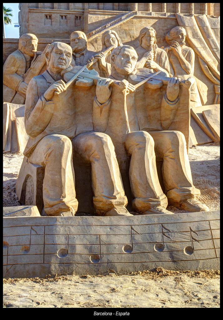 La Orquesta de Arena de la Barceloneta La Orquesta de Arena de la Barceloneta