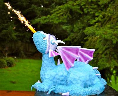 Tarta Dragón 3D con sorpresa Tarta Dragón 3D con sorpresa