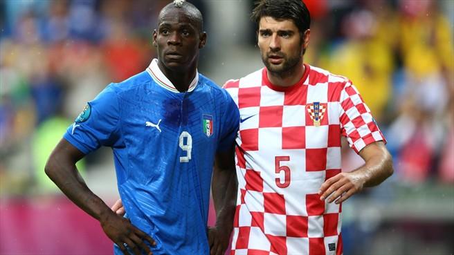 Italia 1 - Croacia 1: Chiellini, del cielo al infierno Italia 1 - Croacia 1: Chiellini, del cielo al infierno