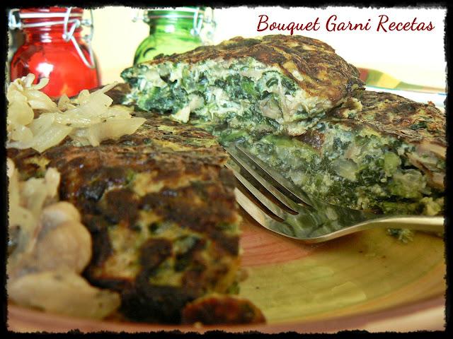 Tortilla de espinacas y champiñones