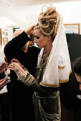 Espiando a Karl Lagerfeld - Making of the Paris-Bombay campaign