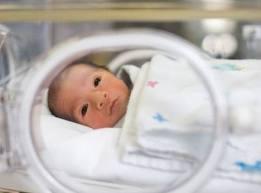 bebes prematuros ¿Porqué nacen bebés prematuros?