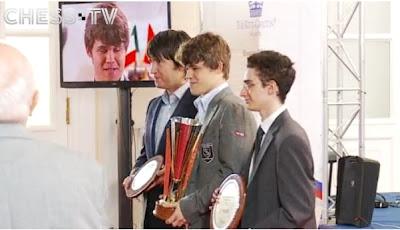 Magnus Carlsen brillante vencedor del Memorial Tal 2012