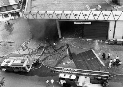 Fotografía de archivo del centro comercial momentos después del atentado de ETA.- EFE