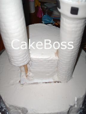 Paso a paso: Tarta castillo de princesas torre adjunta casi