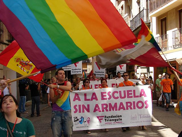 'Toledo entiende' defiende las familias y los derechos LGTB