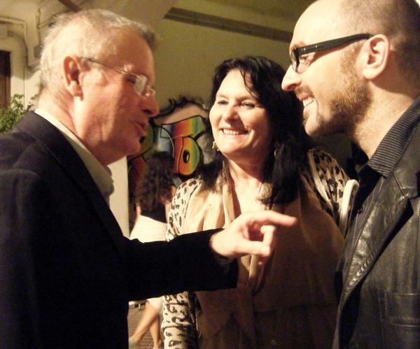 Conversando y recordando anécdotas sobre canto, literatura y piano con el cronista oficial de la ciudad y una amiga poetisa en My Photos de Conversando y recordando anécdotas sobre canto, literatura y piano con el cronista oficial de la ciudad y una amiga poetisa en My Photos de