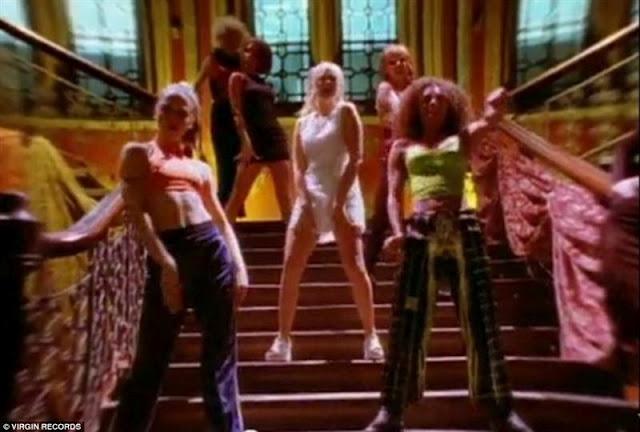 Las Spice Girls vuelven a reunirse pero...por qué esa cara Victoria??!!