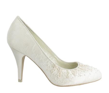 MENBUR; Colección Novias Primavera-Verano 2012 MENBUR; Colección Novias Primavera-Verano 2012