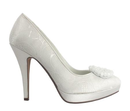 MENBUR; Colección Novias Primavera-Verano 2012 MENBUR; Colección Novias Primavera-Verano 2012