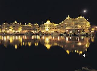 ENCUENTRO CON UN COCINERO ORIENTAL: NUESTRO AMIGO LEE (RESTAURANTE LA MARINA) ENCUENTRO CON UN COCINERO ORIENTAL: NUESTRO AMIGO LEE (RESTAURANTE LA MARINA)