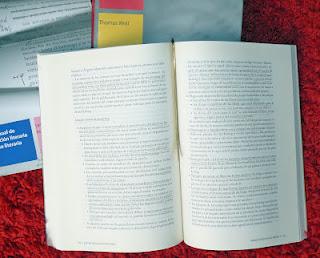 Colección libros sobre libro foto:(c)marianaeguaras.com Colección libros sobre libro foto:(c)marianaeguaras.com