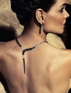 Toda la tentación en un collar Toda la tentación en un collar