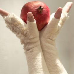 Quebrá la monotonía de tus guantes con... ¡bordados!