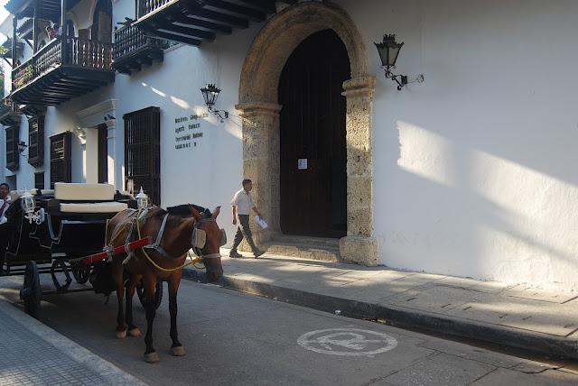 Un paseo matutino por Cartagena de Indias