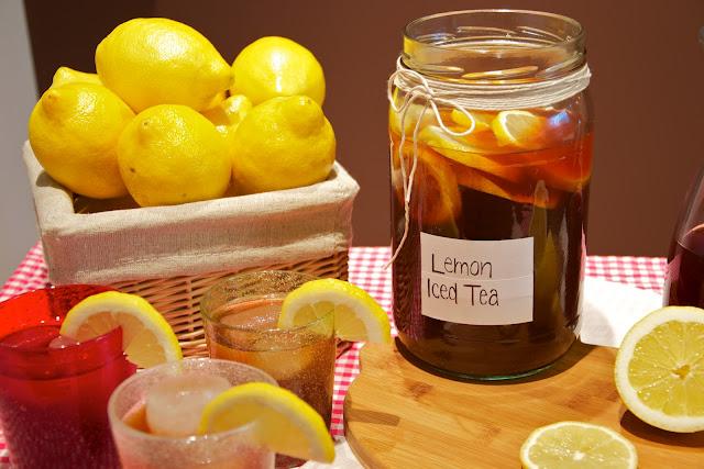 Té helado con limón (lemon iced tea) Té helado con limón (lemon iced tea)