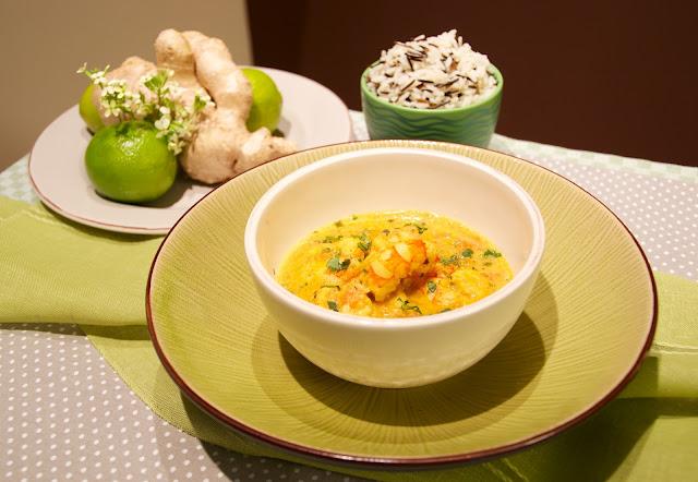 Gambas al curry con leche de coco y mango (Panang Goong) Gambas al curry con leche de coco y mango (Panang Goong)