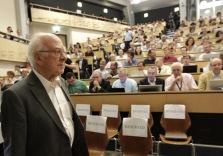 Bosón de Higgs. Entre el azar y la probabilidad Bosón de Higgs. Entre el azar y la probabilidad