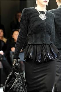 Un collar que capture los soles de invierno Un collar que capture los soles de invierno