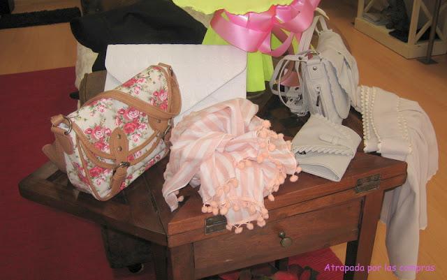 LA PRIMAVERA LLEGÓ A LA FOLIE DE AVILÉS LA PRIMAVERA LLEGÓ A LA FOLIE DE AVILÉS