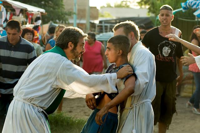 Entrevista a Pablo Trapero, director de Elefante Blanco (2012) La Última Película Protagonizada por Ricardo Darín... Entrevista a Pablo Trapero, director de Elefante Blanco (2012) La Última Película Protagonizada por Ricardo Darín...